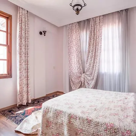 Apartamento Defne Oldtown Suites Antalya
